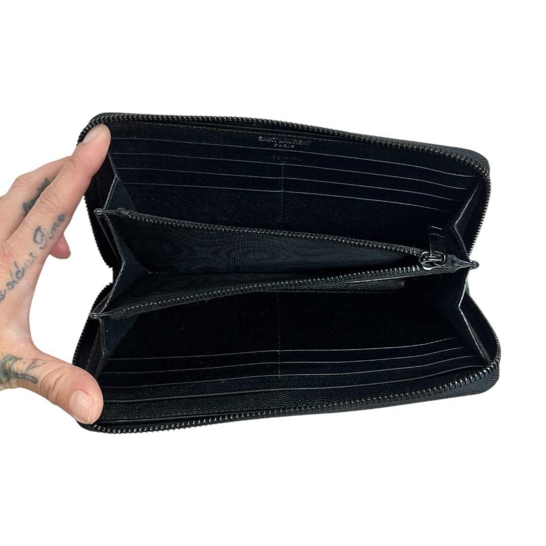 SAINT LAURENT Grain de Poudre Monogram Zip Around Wallet Wallet Black Black Hardware Yv160