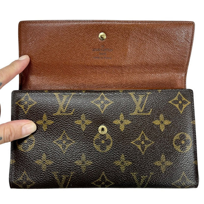 LOUIS VUITTON Monogram Canvas Sarah Wallet Wallet Brown Gold Hardware NJ168