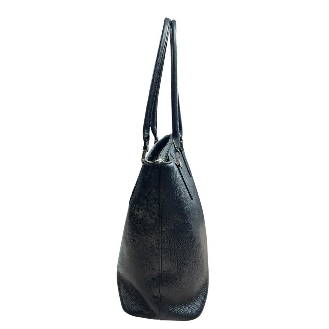BURBERRY Saffiano Saffiano Leather Tote Bag Tote Black Silver Hardware BU1029