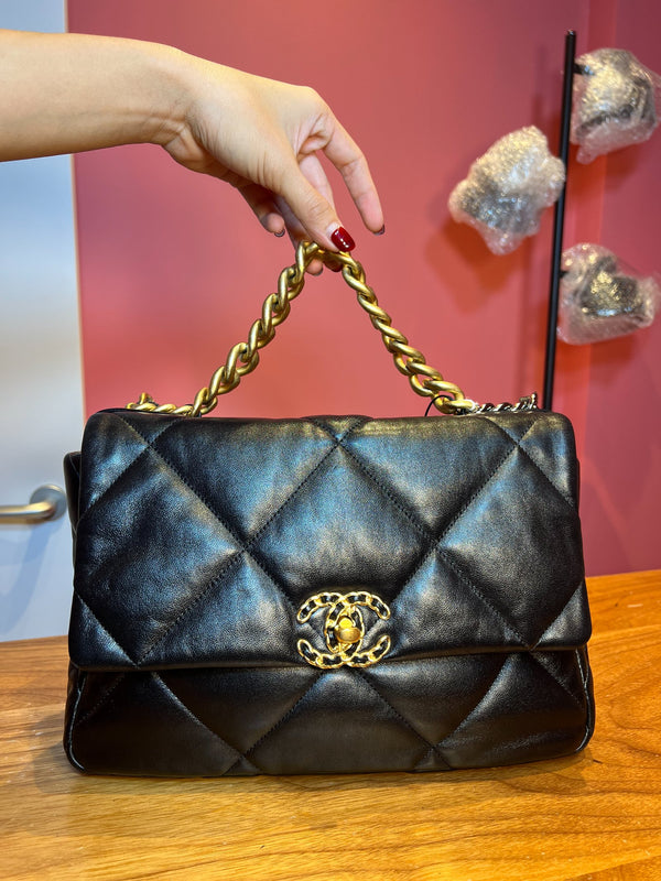 CHANEL Lambskin 19 Flap Bag Shoulder Bag Black Gold and Ruthenium Hardware Ch2287