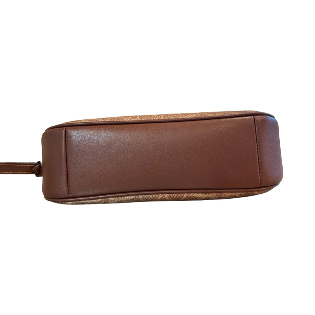 coach Signature Canvas Teri Shoulder Bag Shoulder Bag Brown, Khaki Gold Hardware co38