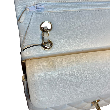 CHANEL Caviar Classic Flap Shoulder Bag White Gold Hardware Ch2264