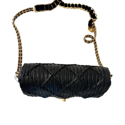CHANEL Lambskin Pleated Flap Bag Shoulder Bag Black Gold Hardware Ch2284