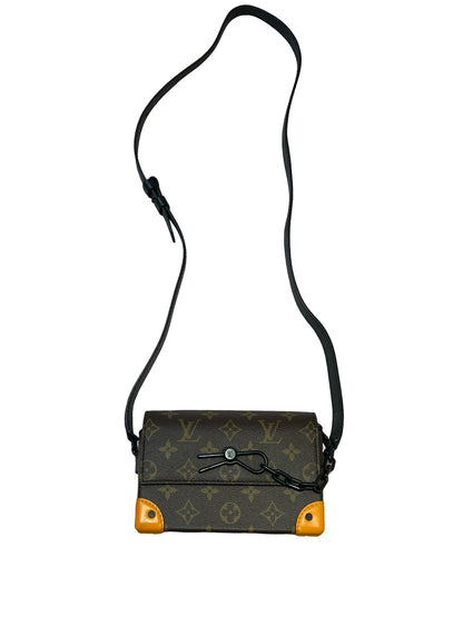 LOUIS VUITTON Monogram Canvas Soft Trunk Wallet Shoulder Bag Brown, Black, Orange Black Hardware Ry13