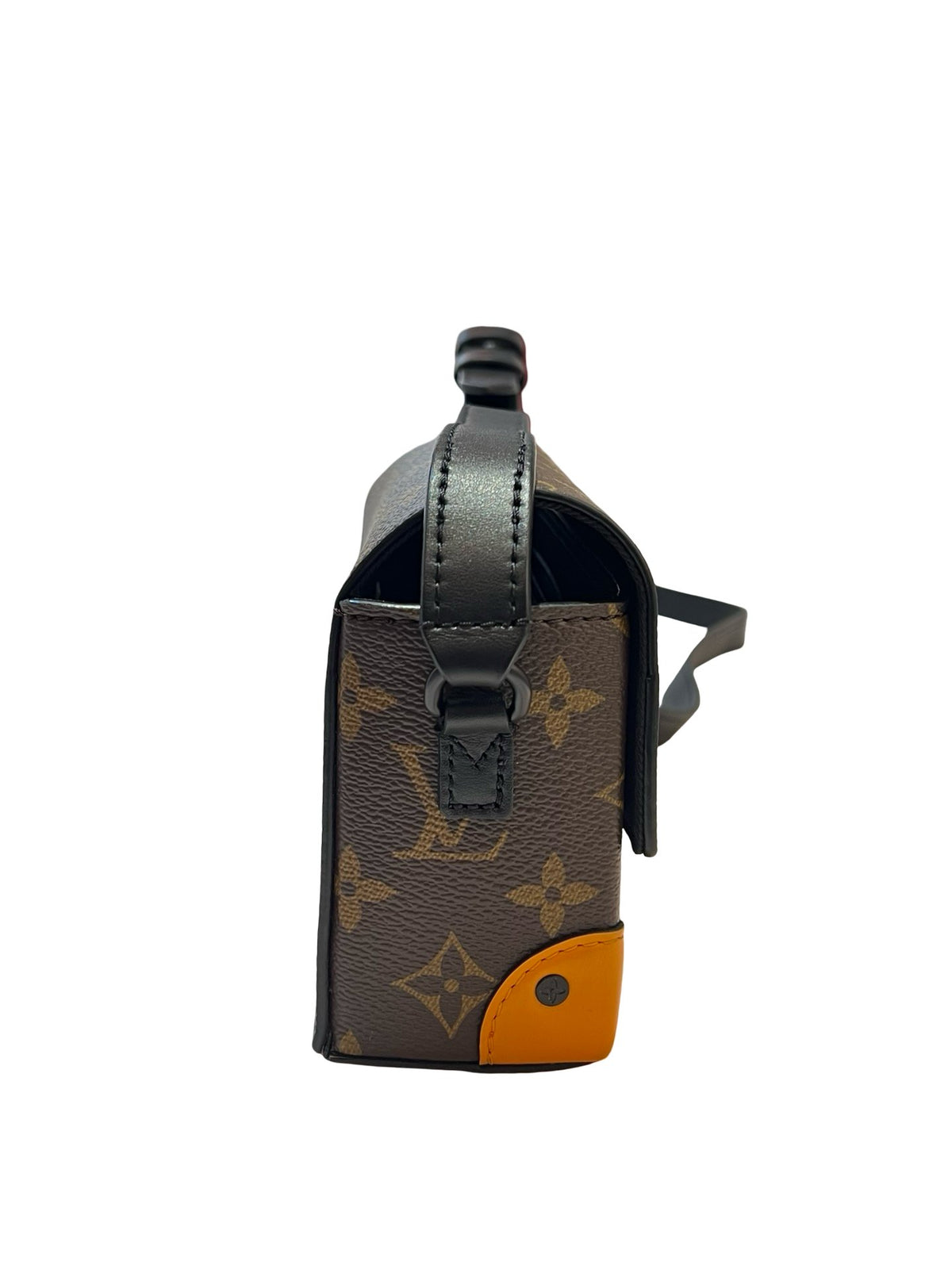 LOUIS VUITTON Monogram Canvas Soft Trunk Wallet Shoulder Bag Brown, Black, Orange Black Hardware Ry13