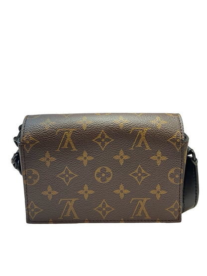 LOUIS VUITTON Monogram Canvas Soft Trunk Wallet Shoulder Bag Brown, Black, Orange Black Hardware Ry13