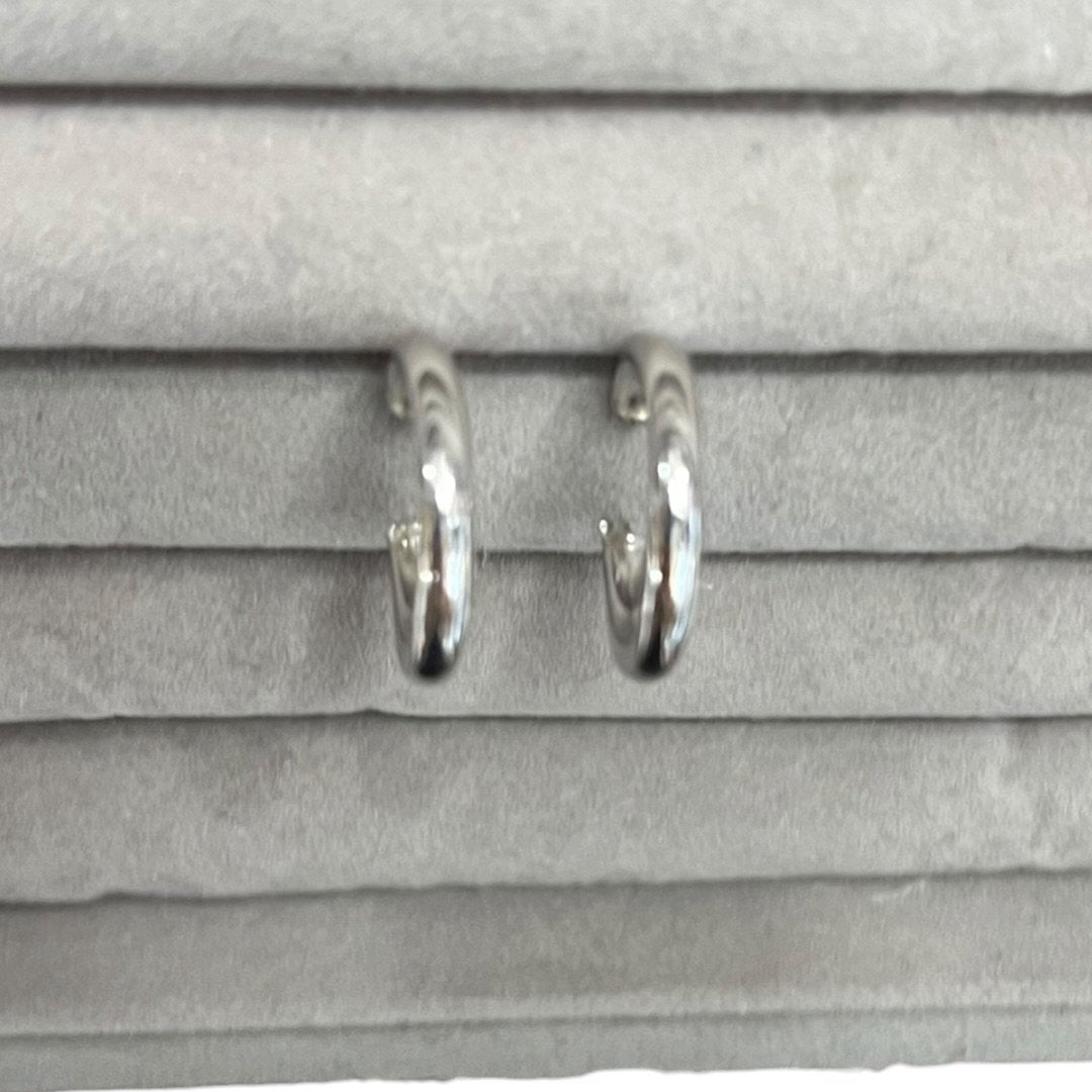UNBRANDED Accessory White Gold Hoop Earrings Silver Silver Hardware je34