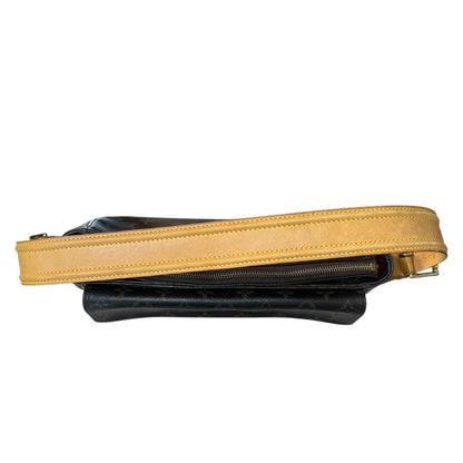 LOUIS VUITTON Monogram, Vachetta Sac Rabat Shoulder Bag Brown, Tan Gold Hardware Se1