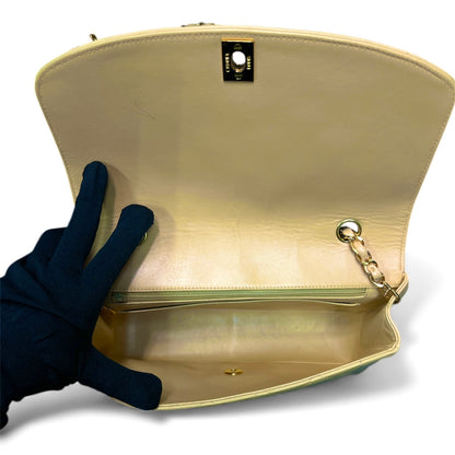 CHANEL Matelassé Diana Chain Shoulder Bag CH2038