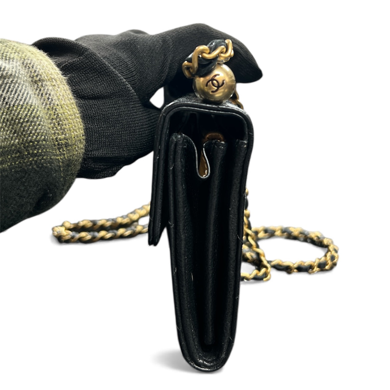 CHANEL Matelassé Chain Wallet Shoulder Bag CH2034