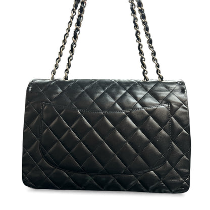 CHANEL Matelassé Classic Chain Shoulder Bag CH2028