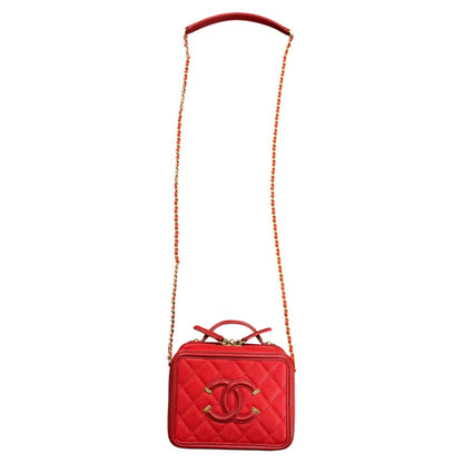 CHANEL Filigree Small Vanity Shoulder Bag CH2021