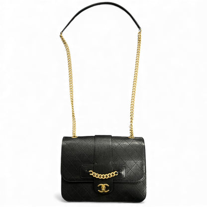 CHANEL Black Leather Chain Shoulder Bag CH1991