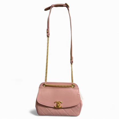 CHANEL Mini Matelasse Chain Shoulder Bag CH198