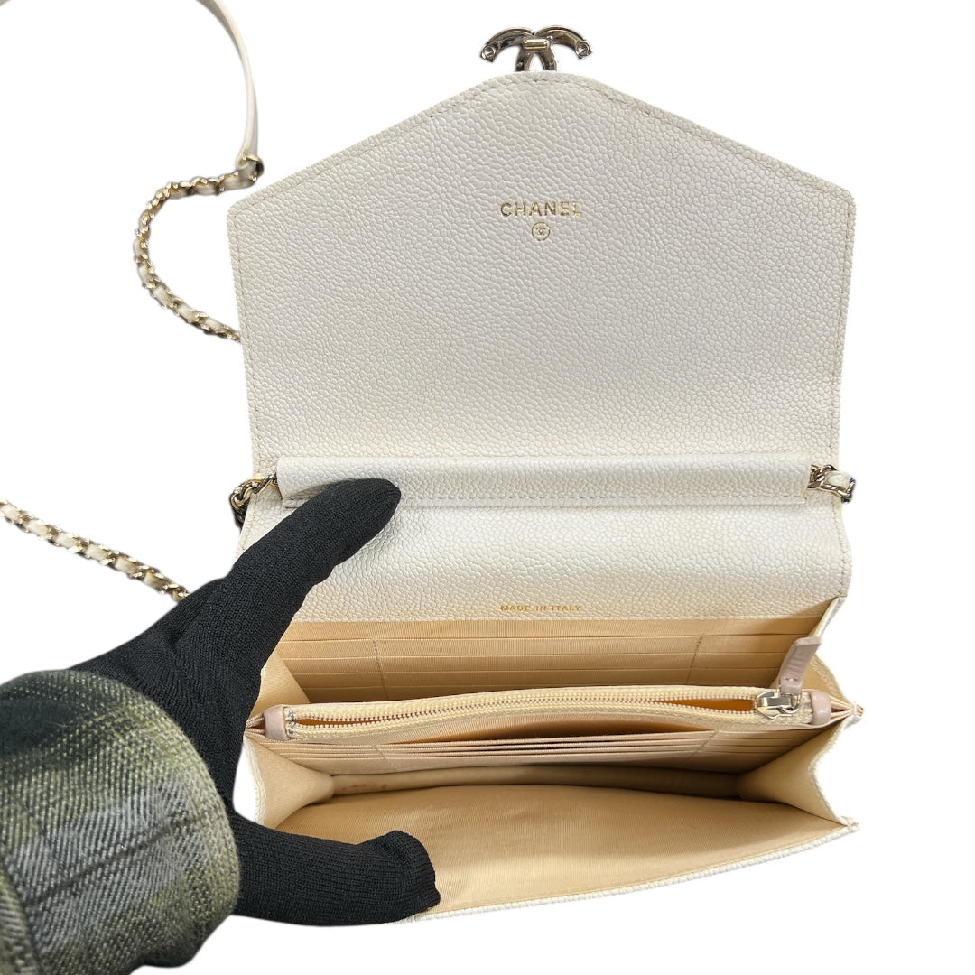 CHANEL Matelasse Chain Wallet Bag CH1977