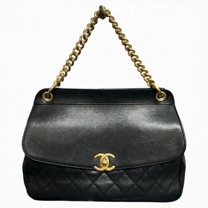 CHANEL Matelassé Black Lambskin Shoulder Handbag CH1961