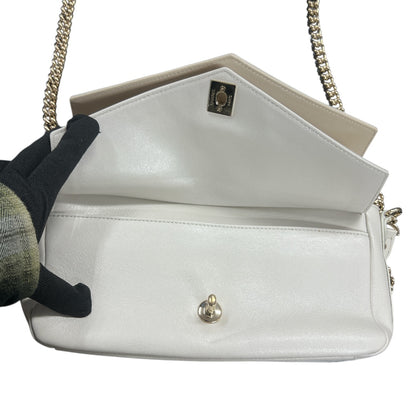 CHANEL White Leather 2-Way Shoulder Bag CH1957
