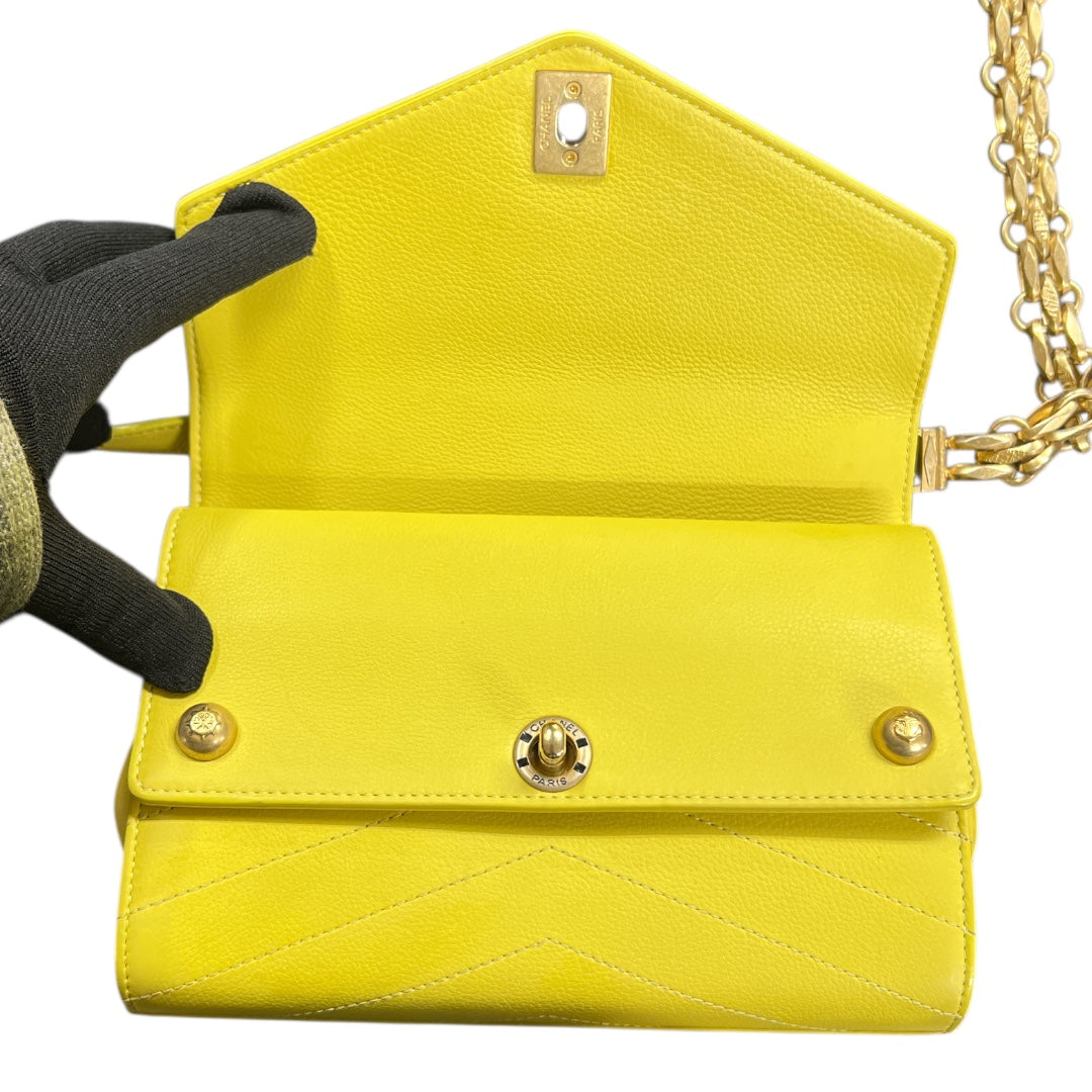 CHANEL Yellow Calfskin Shoulder Bag CH1927