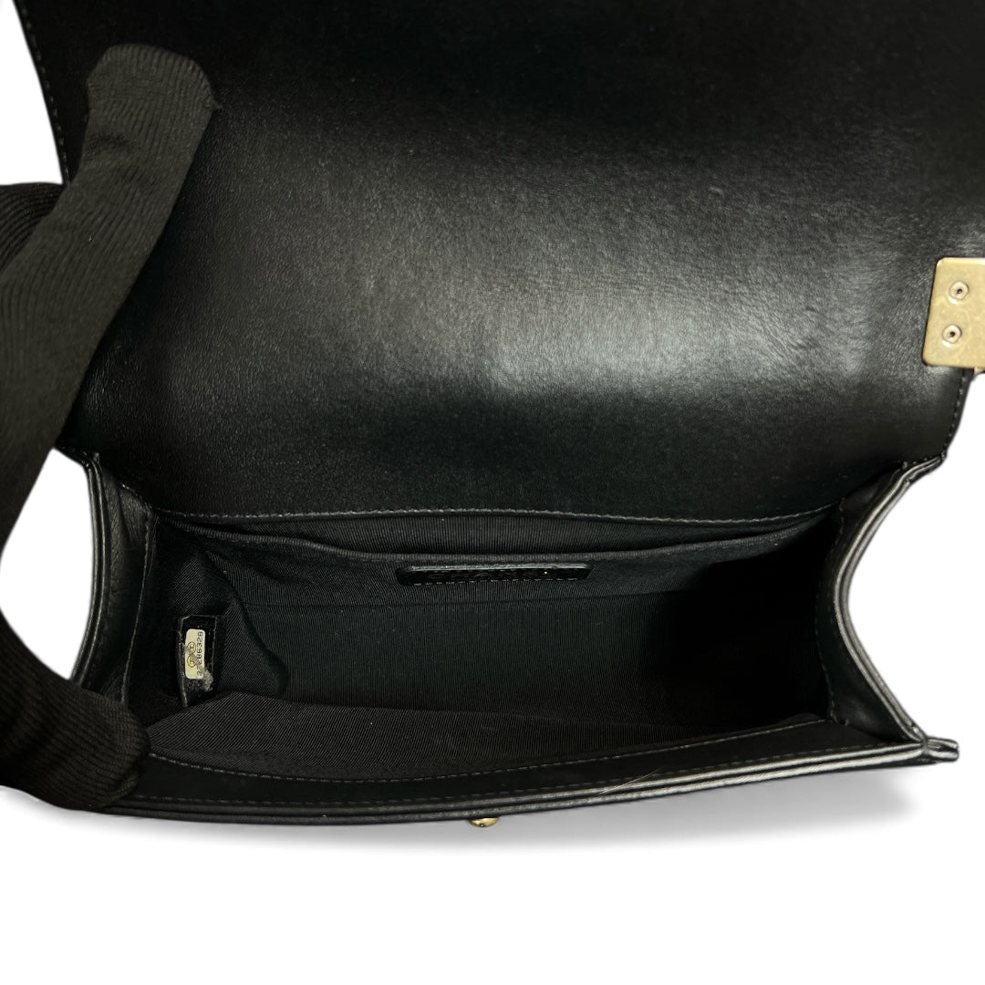 CHANEL Chain Shoulder Bag Black/Gold CH1910