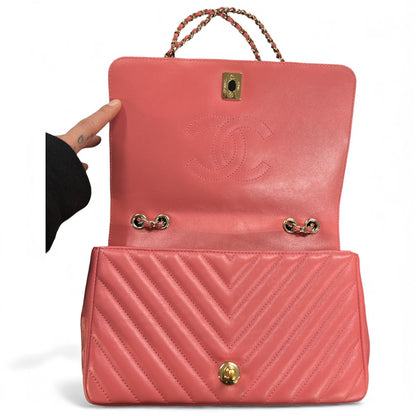 CHANEL Coral Pink Shoulder Bag CH1903