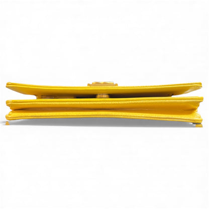 CHANEL Boy Chanel Yellow Chain Wallet Bag CH1803