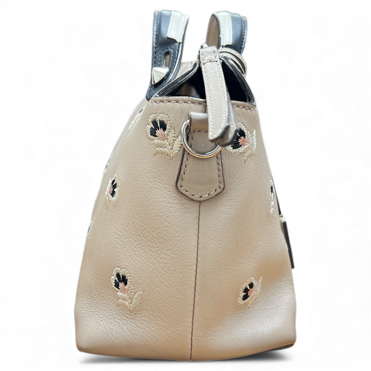 FENDI Embroidered Design Beige Leather Bag FE334