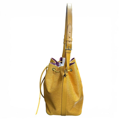 LOUIS VUITTON ÉPÎTÉ PETITE NOËL LO2072