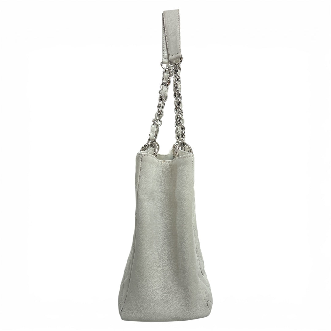 CHANEL Matelassé  Chain Tote Bag with Coco Logo CH2033