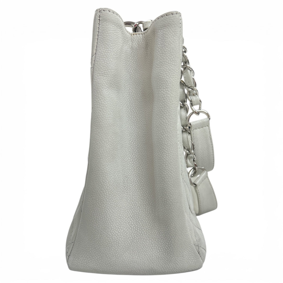 CHANEL Matelassé  Chain Tote Bag with Coco Logo CH2033