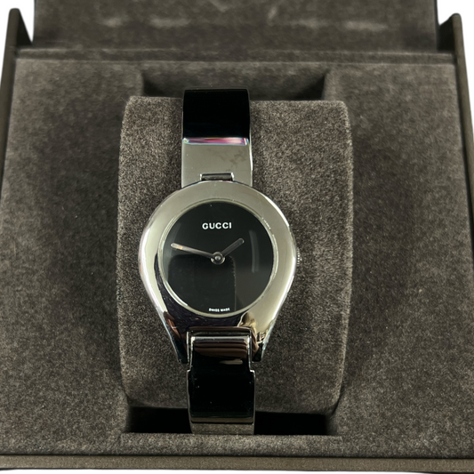 GUCCI 6700L Stainless Steel Bangle Quartz Watch Black Dial ER106