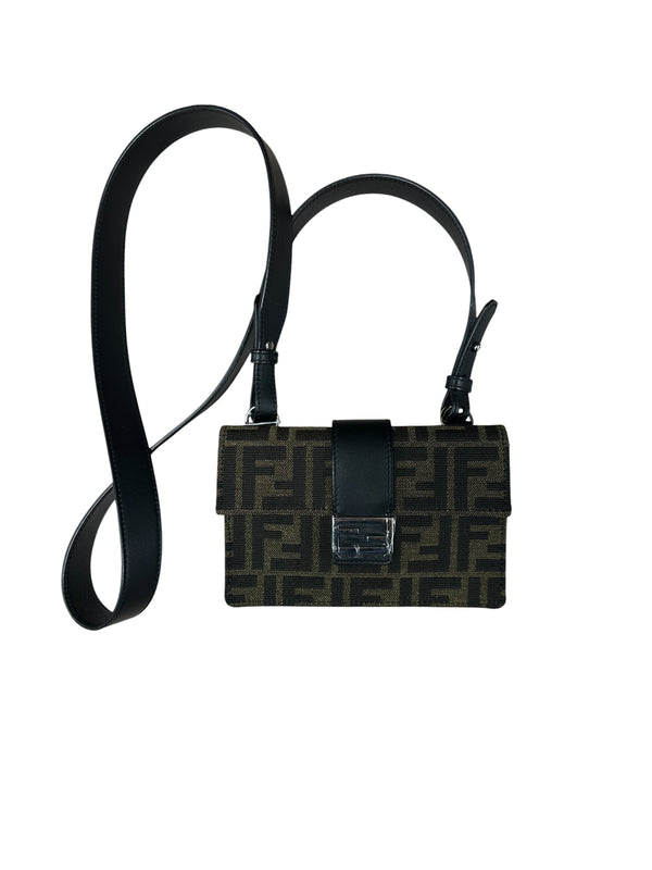 FENDI Zucca Canvas Calfskin Leather Flap Crossbody Shoulder Bag Brown Black Silver Hardware FE373